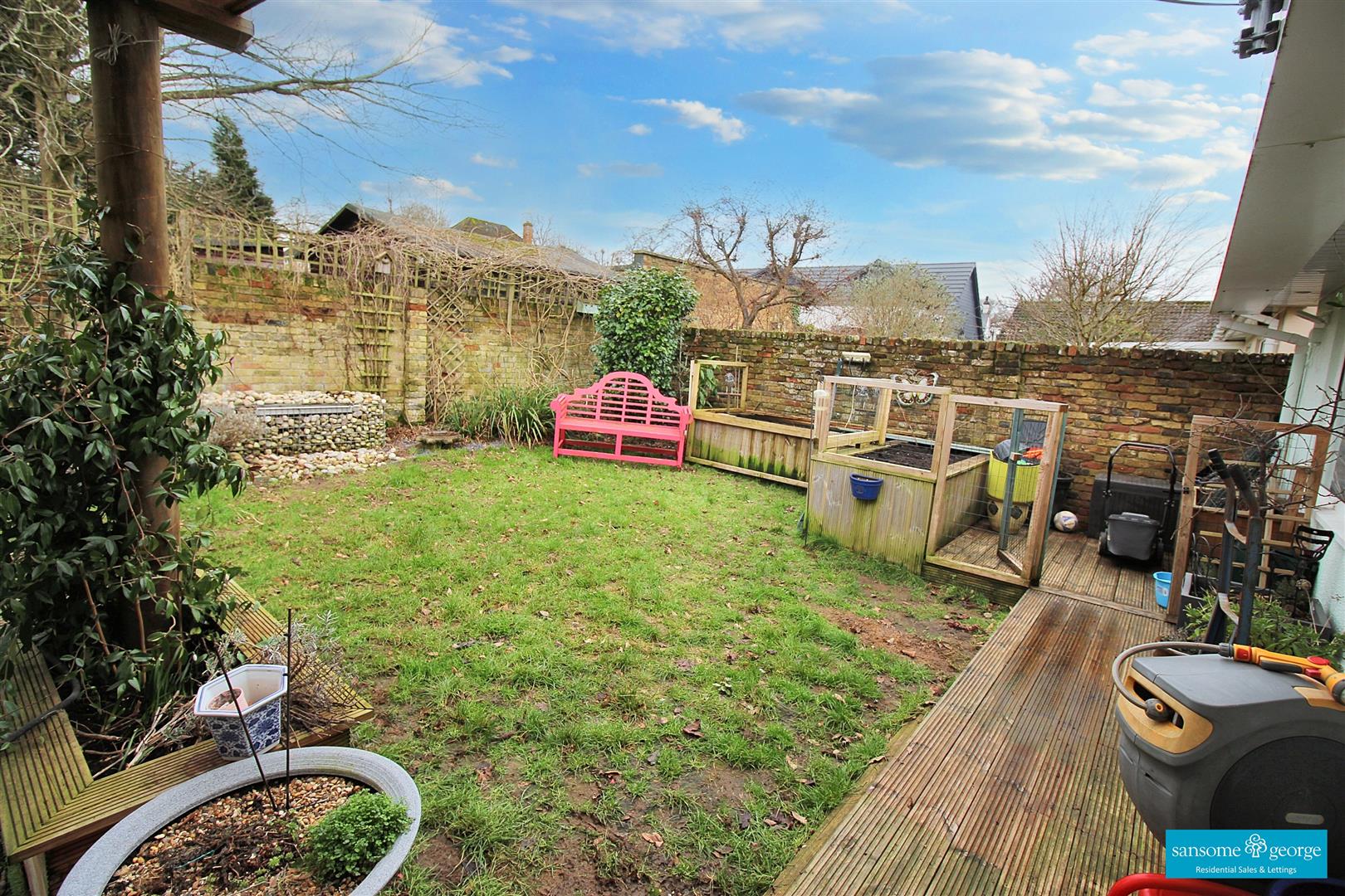Longleat Drive, Tilehurst